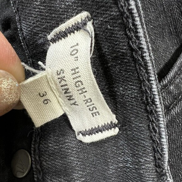 MADEWELL 10” High Rise Skinny Black Jean Size 36 Button Fly Fray Hem AA590 - Picture 9 of 13